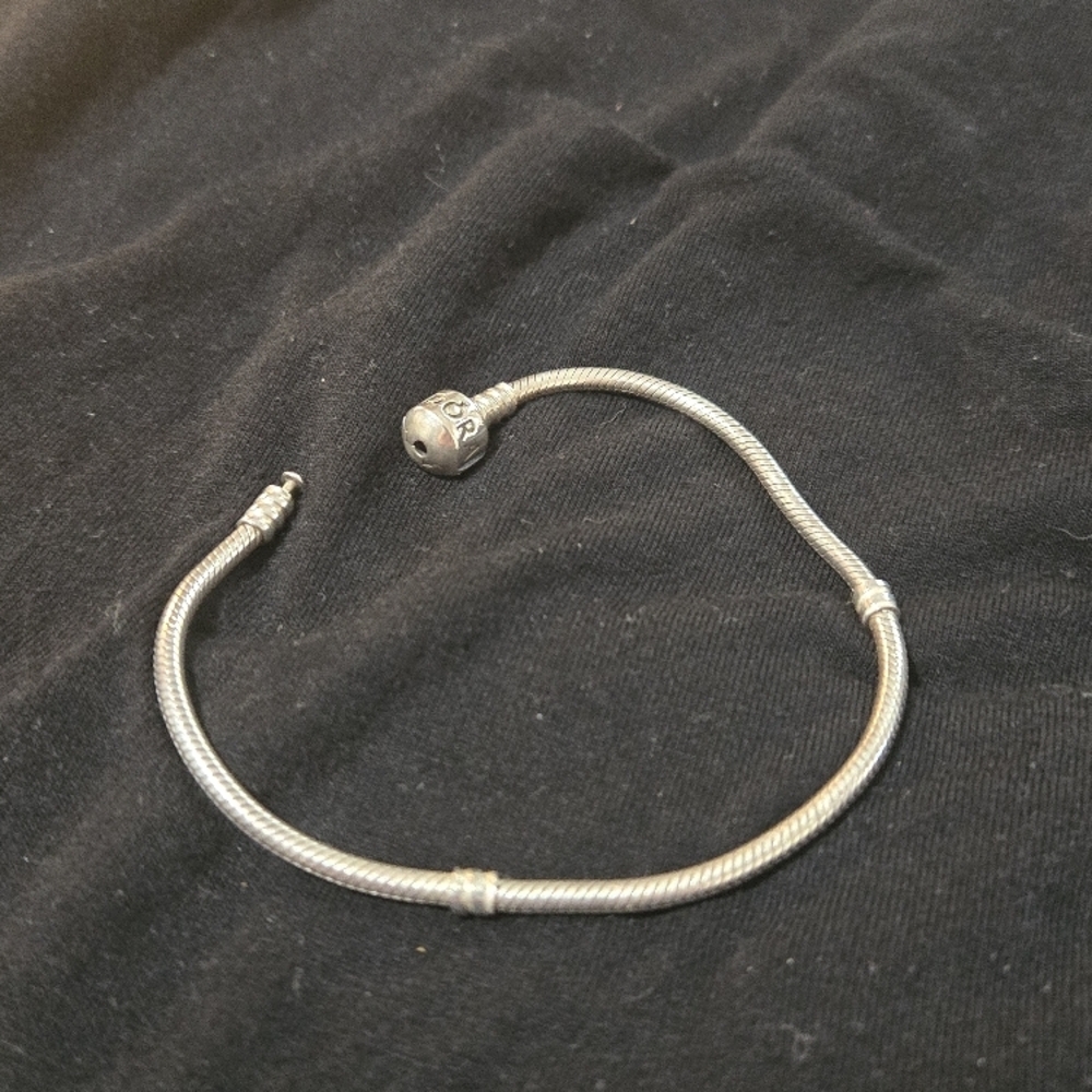 Elegant Silver Bracelet